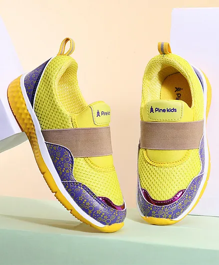 Pine Kids Sports Shoes - Yellow