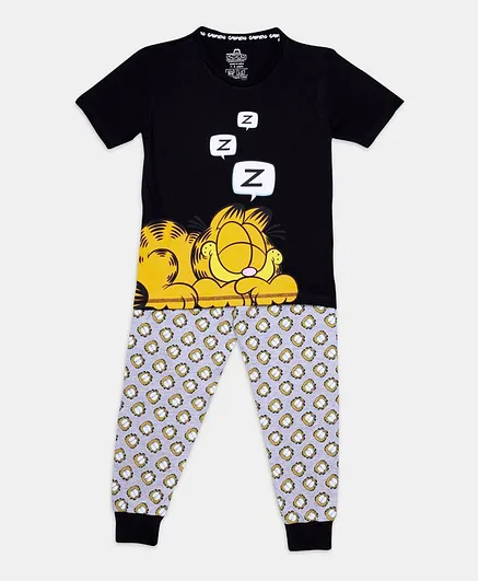 Nap Chief Half Sleeves Garfield Print Tee With Lounge Pants - Black