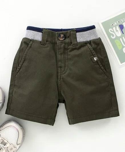 UCB Mid Thigh Solid Shorts - Green