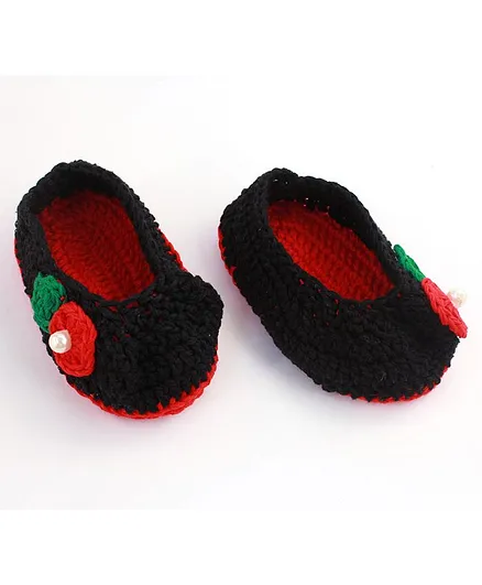 Aabacus Flower Design Crochet Booties - Red And Black