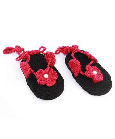 Aabacus Floral Design Crochet Booties - Black And Pink