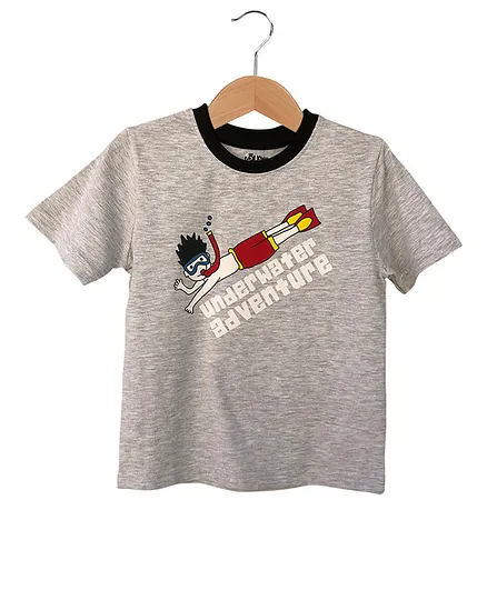 The Talking Canvas Underwater Adventure Print Half Sleeves T-Shirt - White Grey