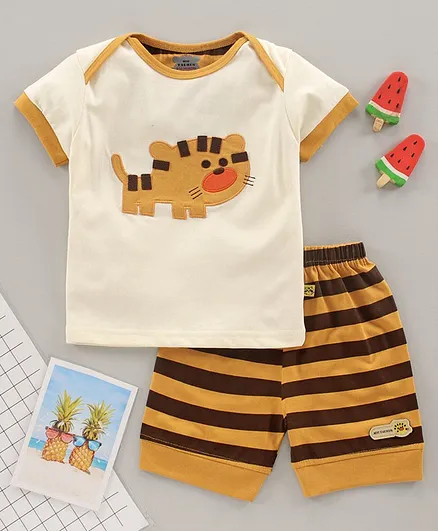 Mini Taurus Half Sleeves T-Shirt & Shorts Set Tiger Print - Yellow