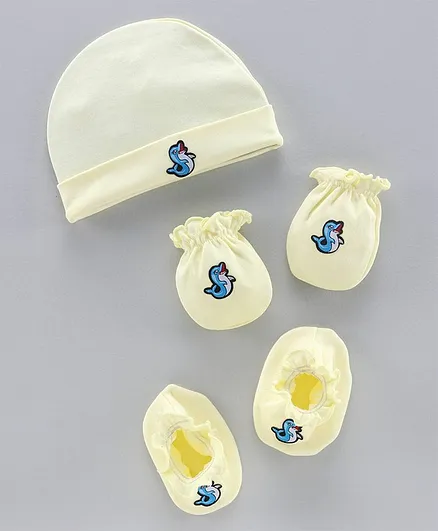 Ben Benny Cap Mitten & Booties Dolphin Print - Cap Diameter 11 cm