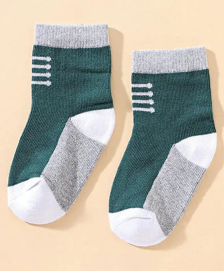 Cucumber Stripes Print Cotton Socks - Green