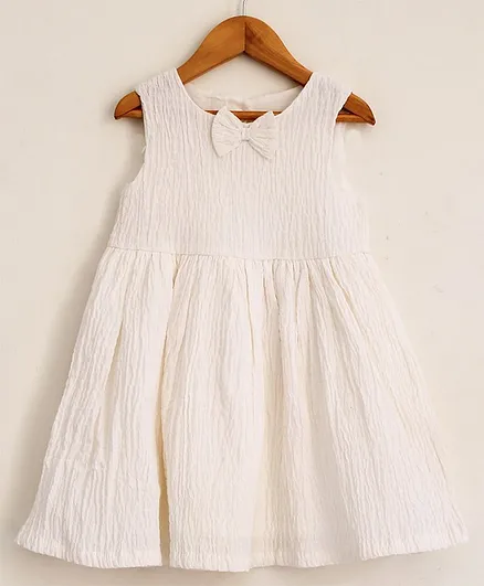 Woonie Solid Colour Sleeveless Bow Detailing Dress - White