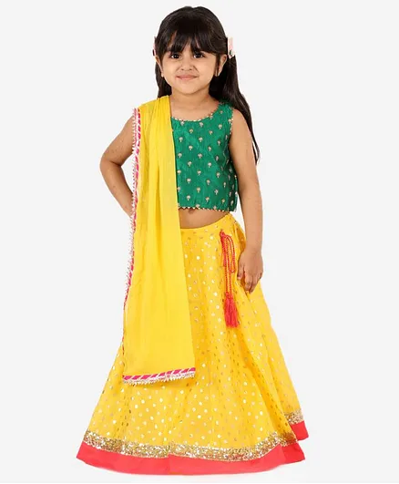 Lil Peacock Sleeveless Flower Embellished Choli With Dotted Design Ghaghra & Dupatta - Green