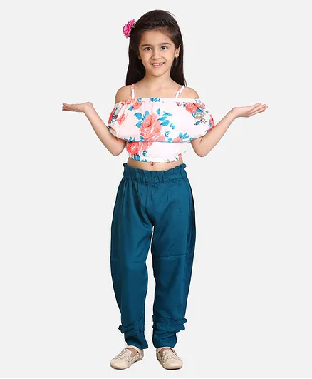 Cutiekins Half Sleeves Floral Print Cold Shoulder Top With Bottom - White & Teal Blue