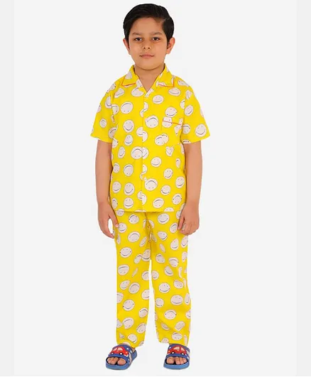 KID1 Half Sleeves Smiley Print Night Suit - Yellow
