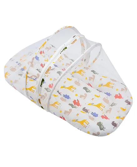 The Mom Store Mattress with Mosquito Net Jungle Print - White