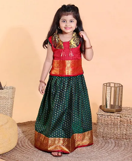 Bhartiya Paridhan Sleeveless Choli and Ghagra Set Glitter Print - Green