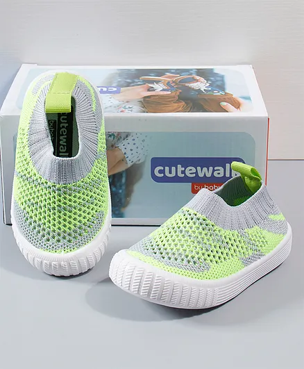 Cute Walk by Babyhug Casual Shoes - Green