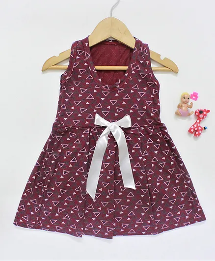 Many frocks & Sleeveless Triangle Printed Dress - Maroon