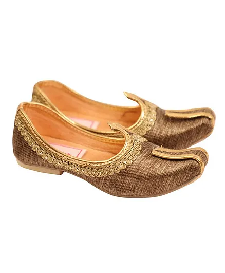 Buckled Up Gotawork Jutti - Brown