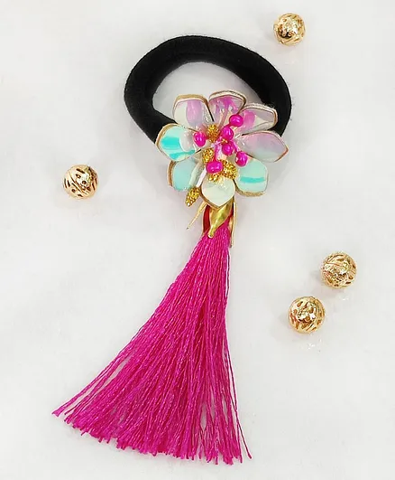 Lime By Manika Jazzy Floral Tassel Rubber Band - Magenta Gold