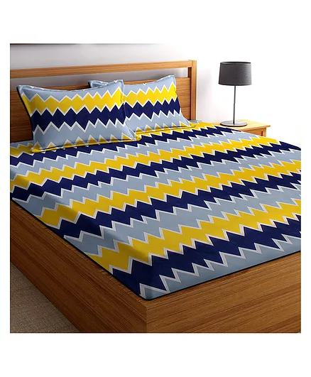 BSB Home 3D Printed Microfiber Double Bedsheet with 2 Pillow Covers - Multicolour