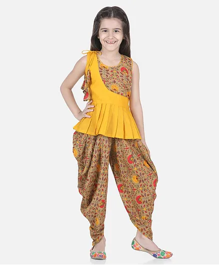 Bownbee Sleeveless Pleated Top With Floral Print Dhoti - Brown