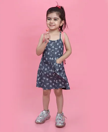 Taffy Gray Sleeveless Floral Printed Dress - Grey