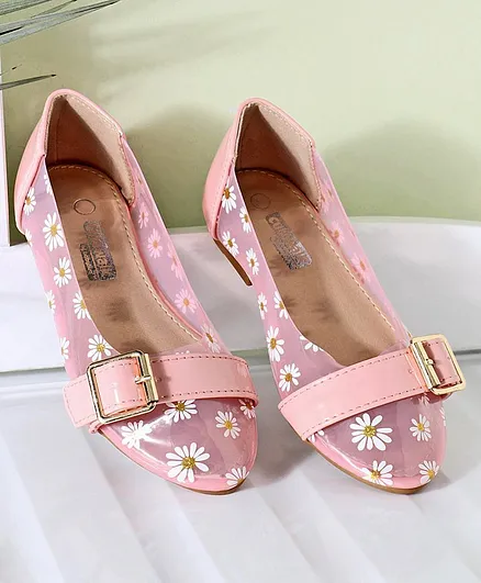 Cute Walk by Babyhug Sandals - Pink