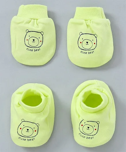 Simply Mittens & Booties Placement Print - Green