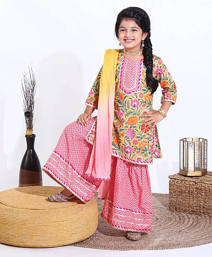 Exclusive from Jaipur Three Fourth Sleeves Kurta & Sharara Set with Dupatta Floral Print - Pink