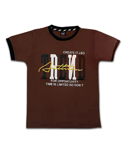 LEO Short Sleeves Typographic Print Tee - Brown