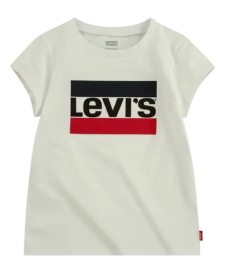 Levi's® Half Sleeves Logo Print Tee - White