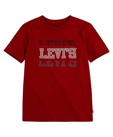 Levi's® Half Sleeves Brand Logo Print Tee - Red