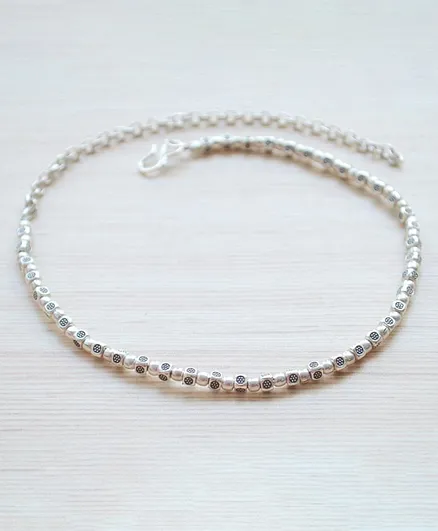Pretty Ponytails Dice Beaded Slim Choker Necklace - Silver
