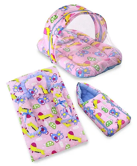 ZOE 4 pcs Bedding Set, Mosq Net Gadda & Sleeping Bag Combo Giraffe Print - Pink