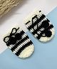Little Peas Striped Handmade Crochet Mittens - Off White & Black
