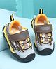 KIDLINGSS Colour Blocked Mesh Detailed Velcro Closure Shoes - Brown
