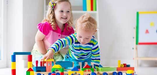 Play & Activities