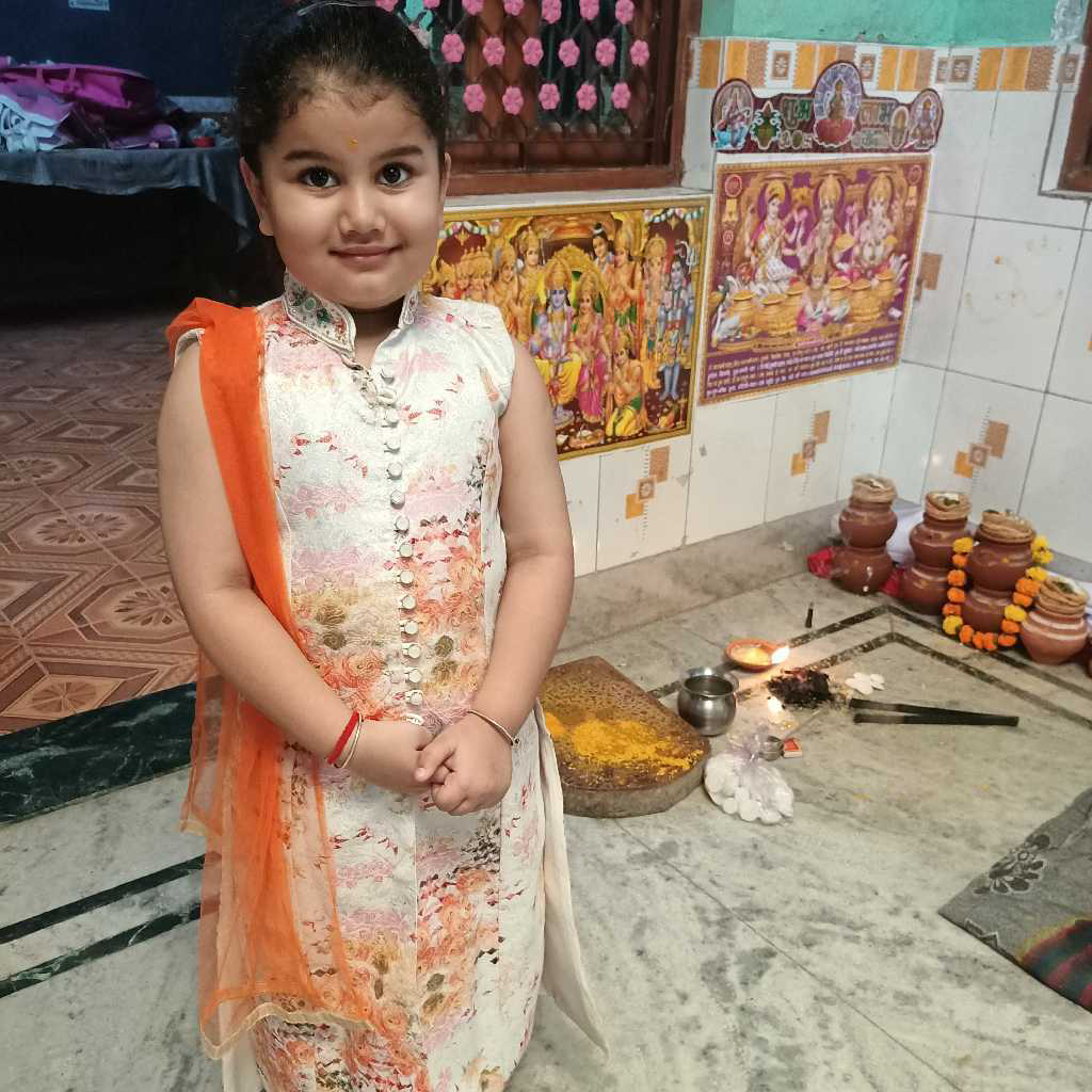 profile image of Divya Bharti-rdb