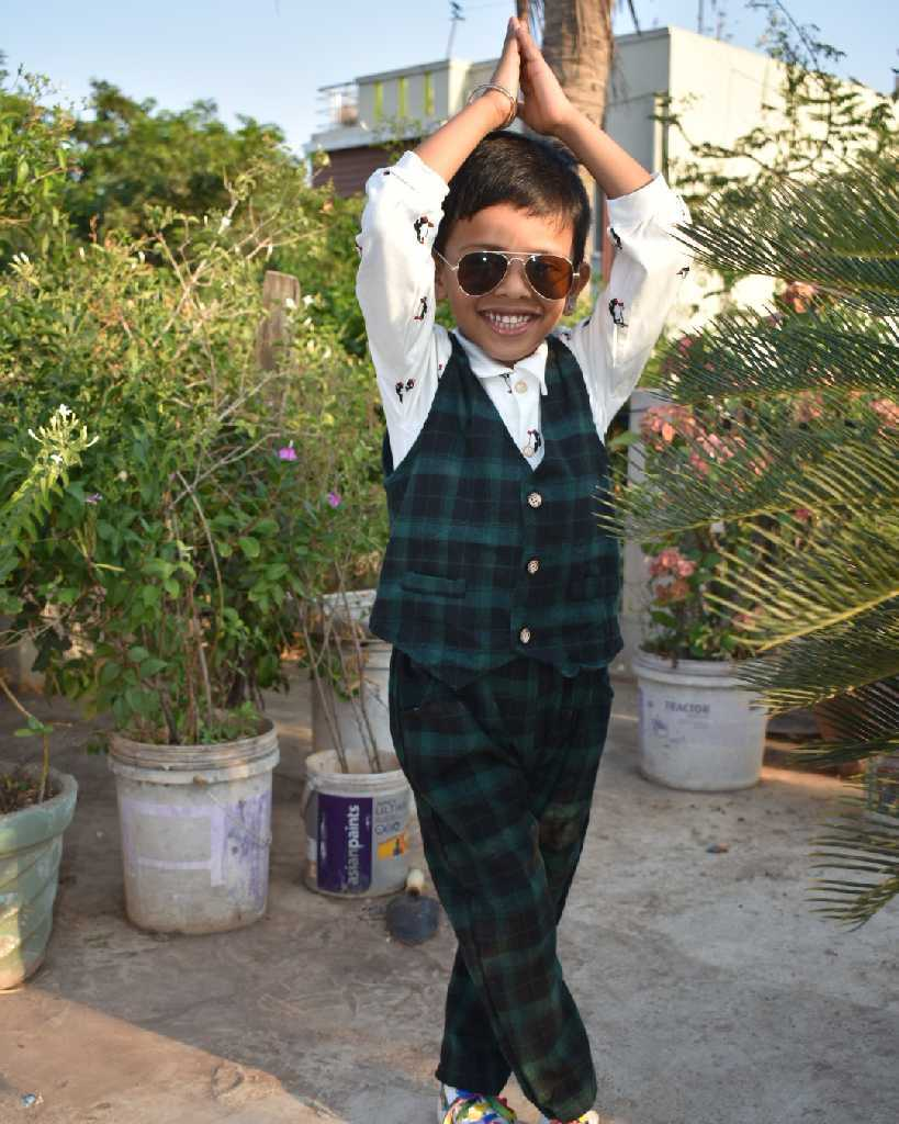 profile image of Dheepikkha