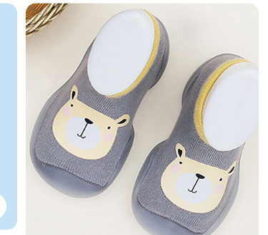 hw_footwear_default_landing_sockshoes