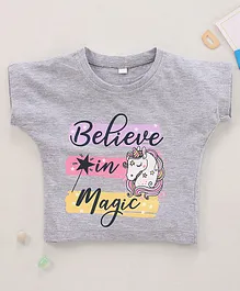 Enfance Core Believe In Magic Girl Print Short Sleeves Tee - Grey