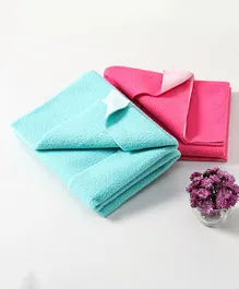 BUMZEE Baby Dry Sheet Pack Of 2 - Sea Green & Rose Pink