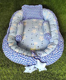 Motherhood Tub With Side Supports and Rectangle Baby Pillow Star Print - Blue