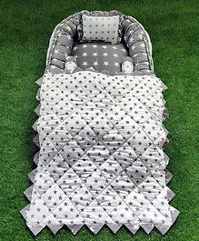 Motherhood Tub With Blanket Side Supports & Rectangle Baby Pillow Star Print - Grey