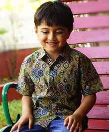 KOOCHI POOCHI Half Sleeves Abstract Print Shirt - Multi Colour