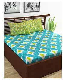 Divine Casa Abstract Blend Cotton Double Bedsheet with 2 Pillow Covers - Turqouise & Green