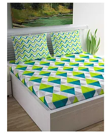 Divine Casa Geometric Blend Cotton King Bedsheet with 2 Pillow Covers - Lime Teal & Off White