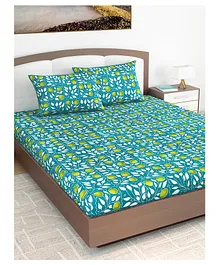 Divine Casa Floral Glace Cotton King Bedsheet with 2 Pillow Covers - Turquoise & Green