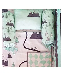 Little By Little 100% Organic Muslin Far Far Away Cot Bedding Set with Baby Dohar Blanket - Green
