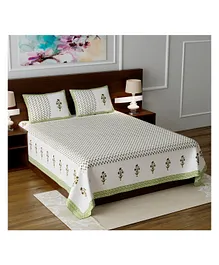 Jaipur Gate 200 TC Printed Cotton King Size Bedsheet With 2 Pillow Covers - Green