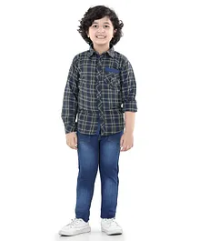 AJ Dezines Full Sleeves Checked Shirt With Jeans - Green