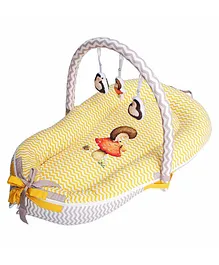 Snuggly Spaces Hoggy The Hedgehog Snuggly Nest With Attachments- Grey & Yellow