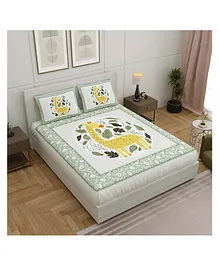 Jaipur Fabric 240 TC King Size Bedsheet With 2 Pillow Covers Giraffe Print - Yellow