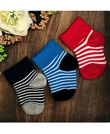 NEXT2SKIN Set Of 3 Striped Detail Ankle Length Socks - Grey Blue Red